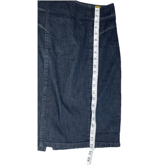Ann Taylor Blue Denim dark wash jean  Skirt Size 8 back zip boho minimalist - Picture 5 of 7